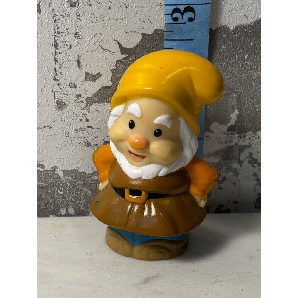Little People Snow White and the Seven Dwarfs Doc